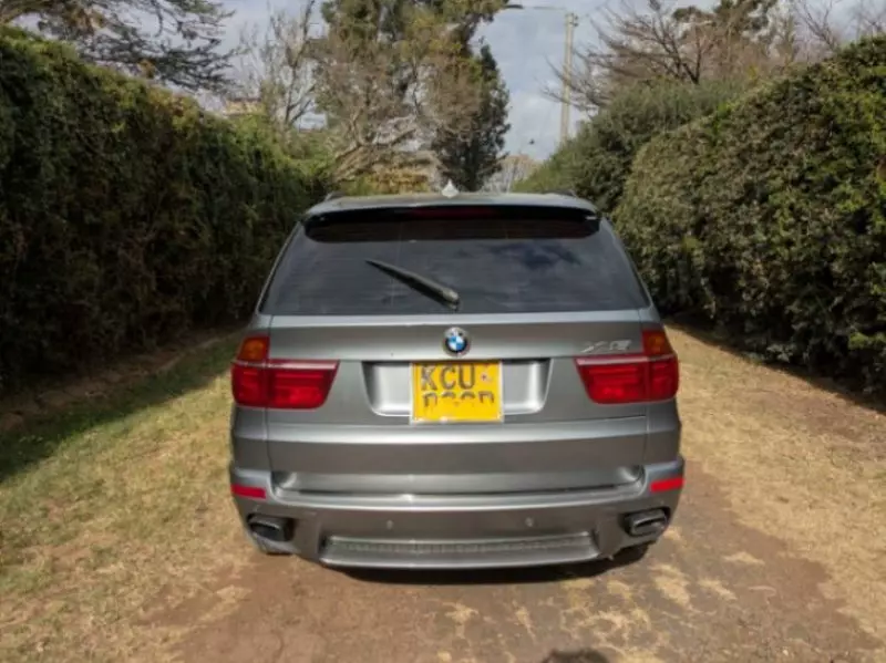 BMW X5   - 2012