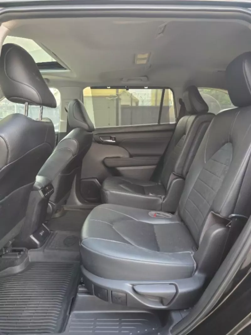 TOYOTA Highlander   - 2023