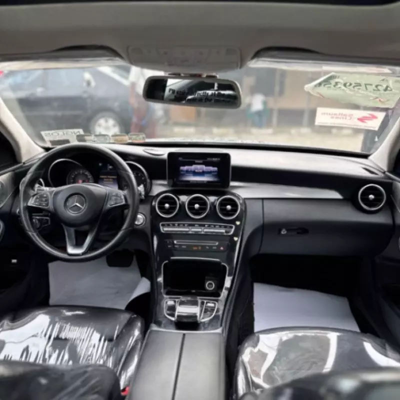 Mercedes-Benz C 300   - 2015