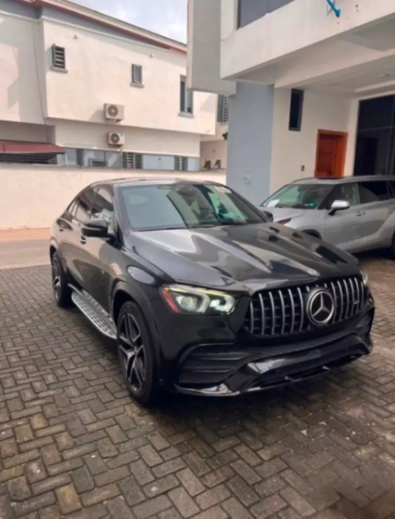 Mercedes-Benz GLE 53 AMG   - 2021