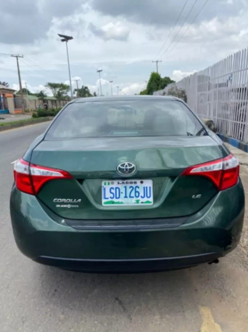 Toyota Corolla - 2014