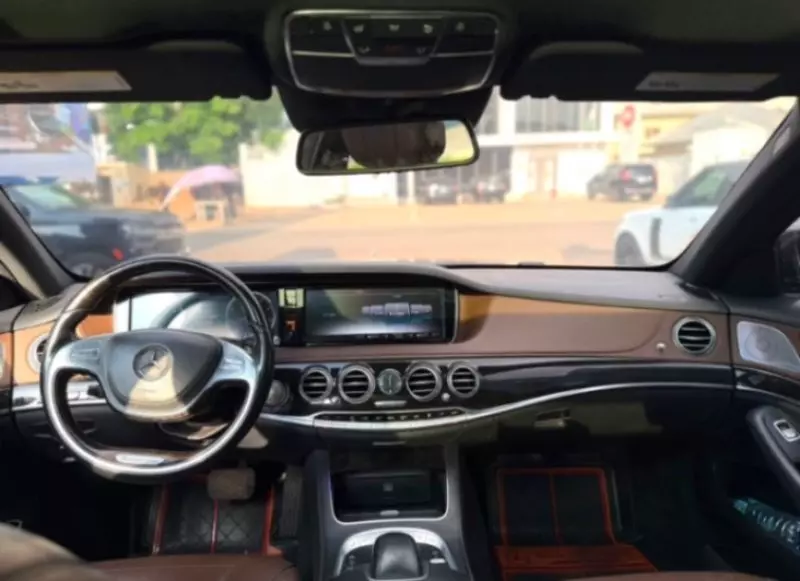 Mercedes-Benz S-Class   - 2014