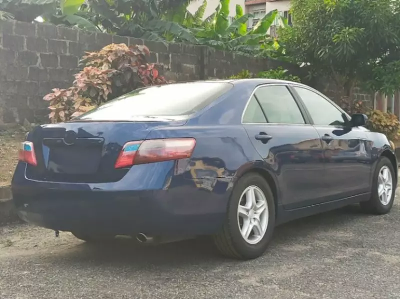 TOYOTA Camry - 2007