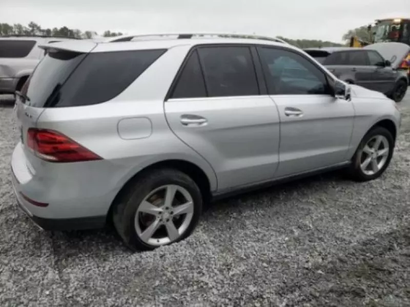 Mercedes-Benz GLE-Class   - 2016