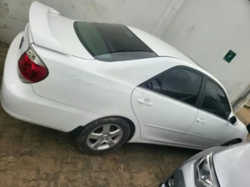 TOYOTA Camry   - 2004