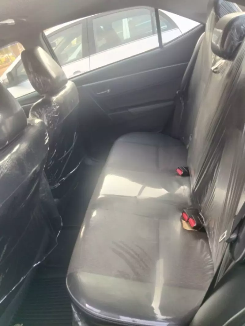 TOYOTA Corolla - 2016