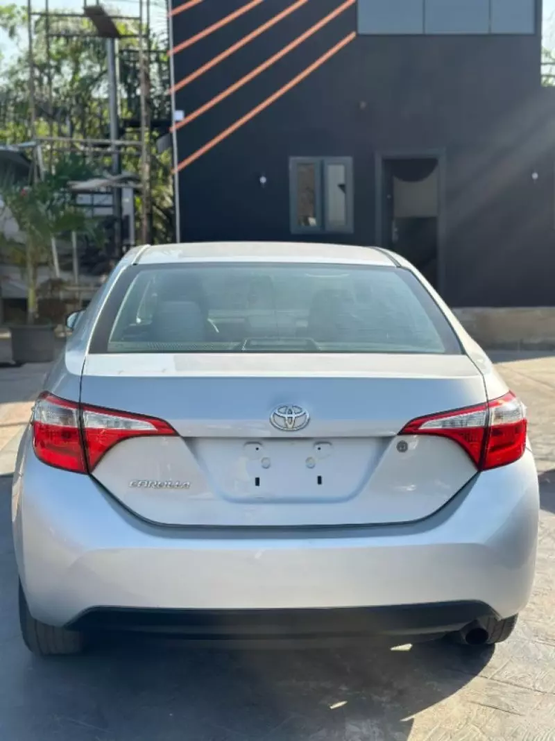 Toyota Corolla - 2014