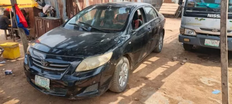 Toyota Corolla - 2010