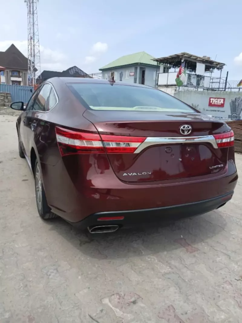 TOYOTA Avalon   - 2014