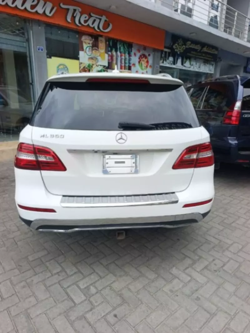 Mercedes-Benz ML 350   - 2014