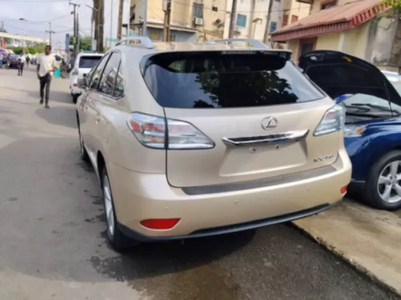 Lexus RX   - 2011