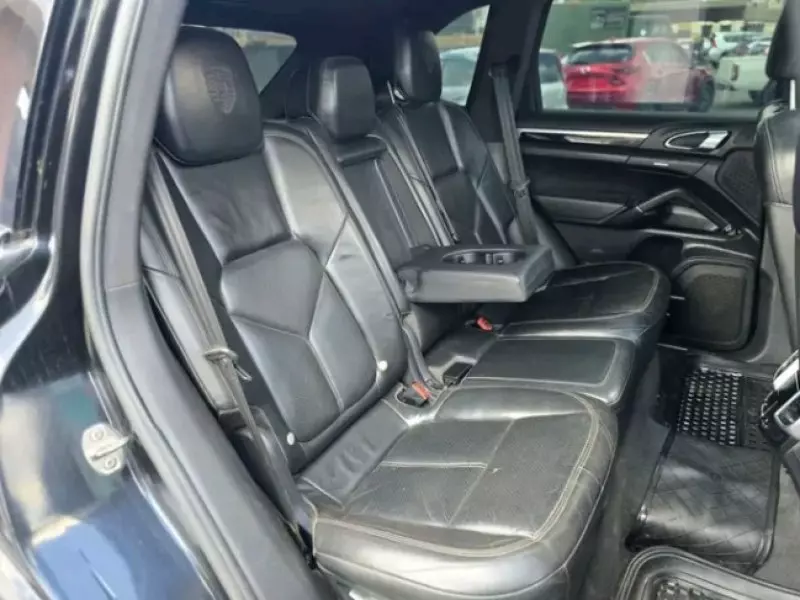 PORSCHE Cayenne   - 2013