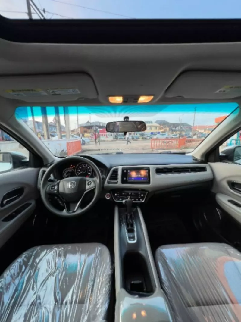 Honda HR-V   - 2016