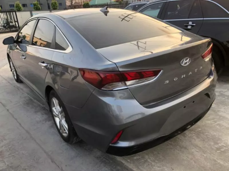 Hyundai Sonata   - 2019