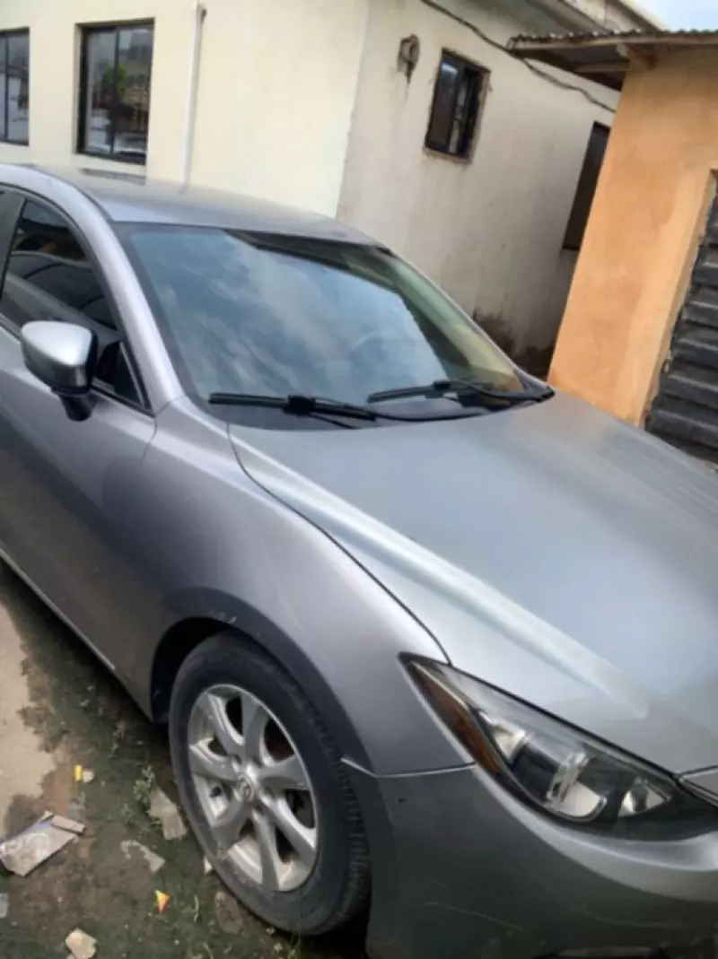 Mazda Mazda3 - 2014
