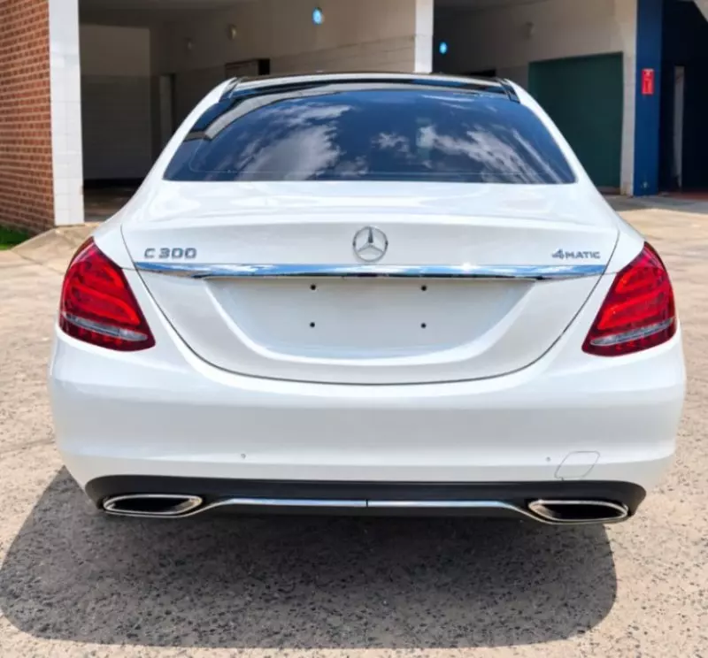 Mercedes-Benz C-class   - 2015