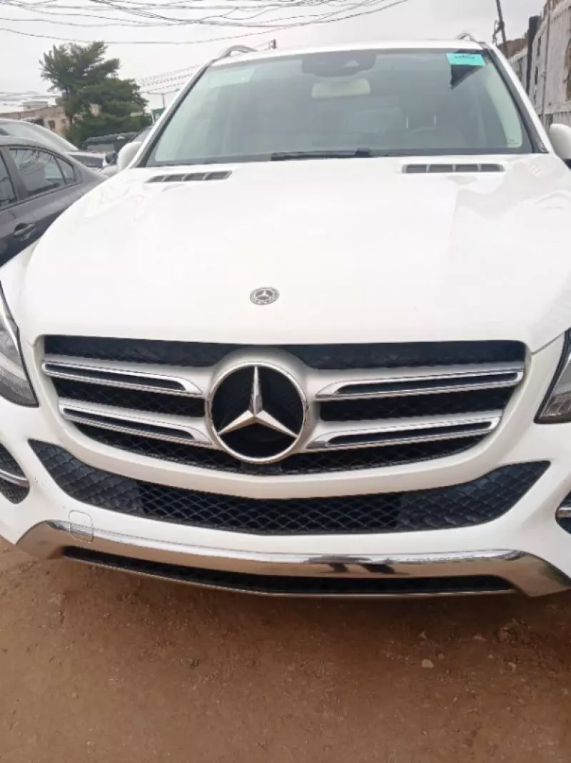 Mercedes-Benz GLE 350   - 2018