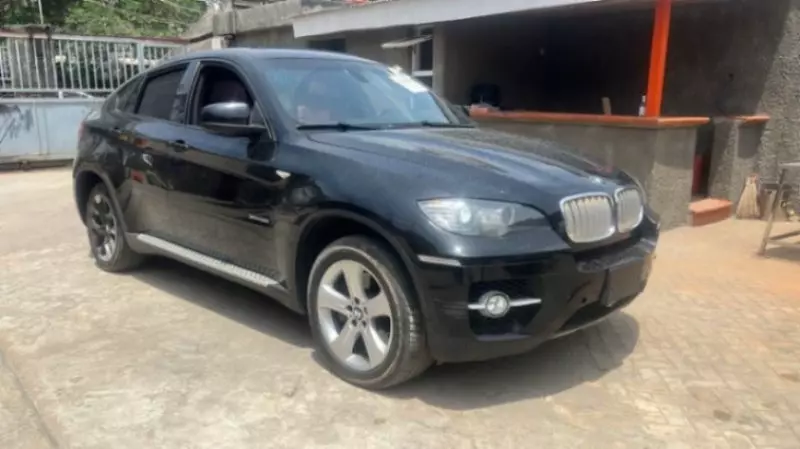 BMW X6   - 2012