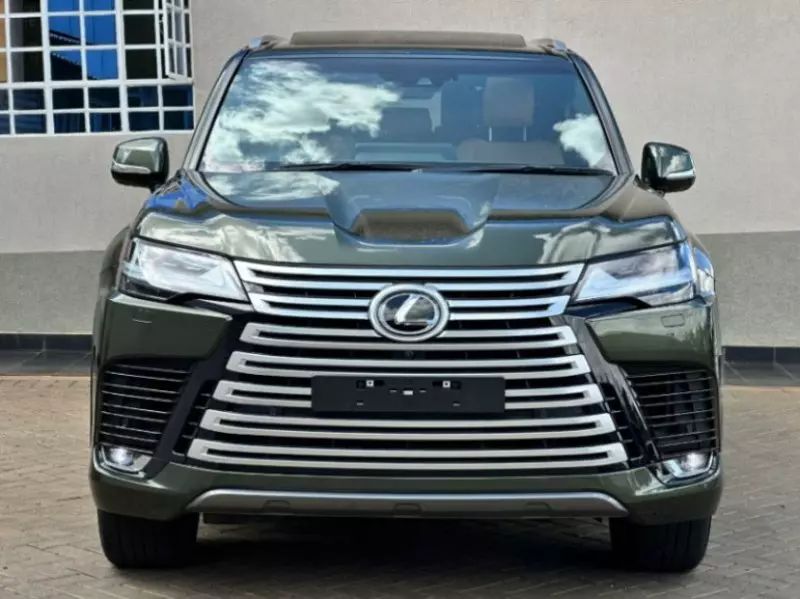 Lexus LX 470   - 2021
