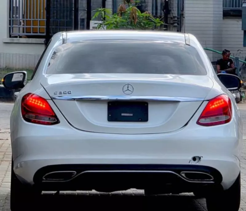 Mercedes-Benz C-Class   - 2015