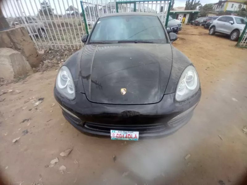 PORSCHE Cayenne   - 2014