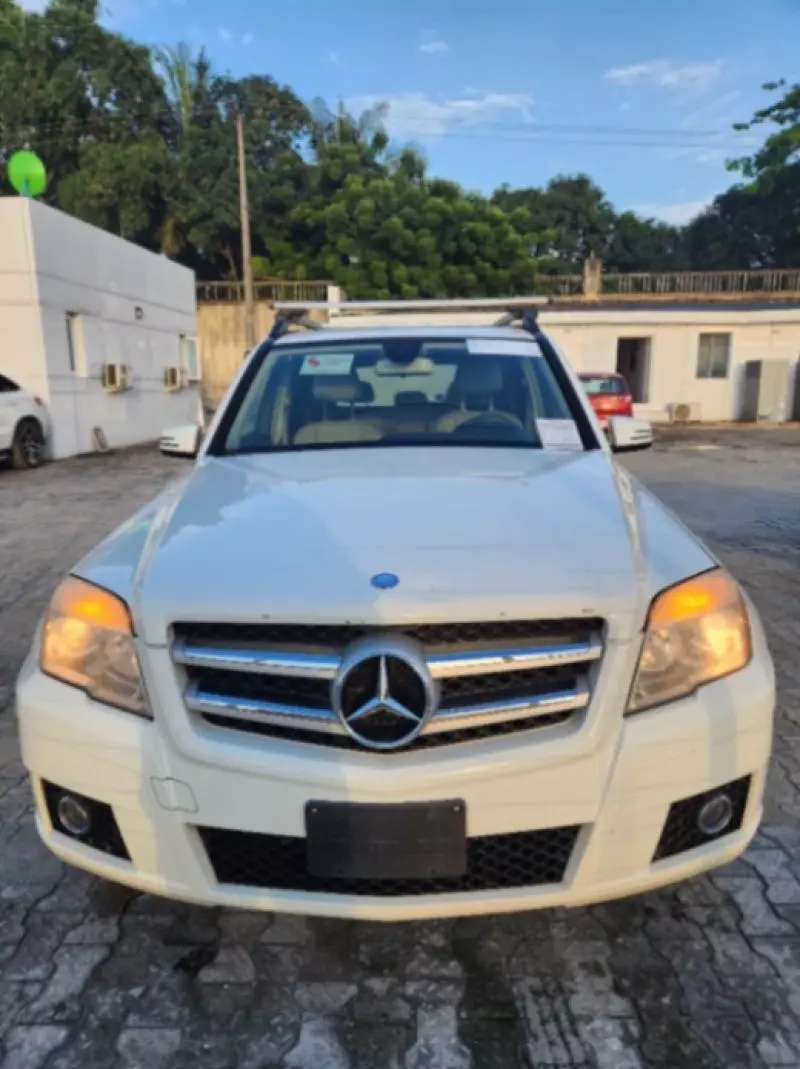 Mercedes-Benz GLK 350 - 2010
