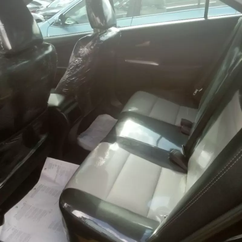 TOYOTA Camry   - 2012