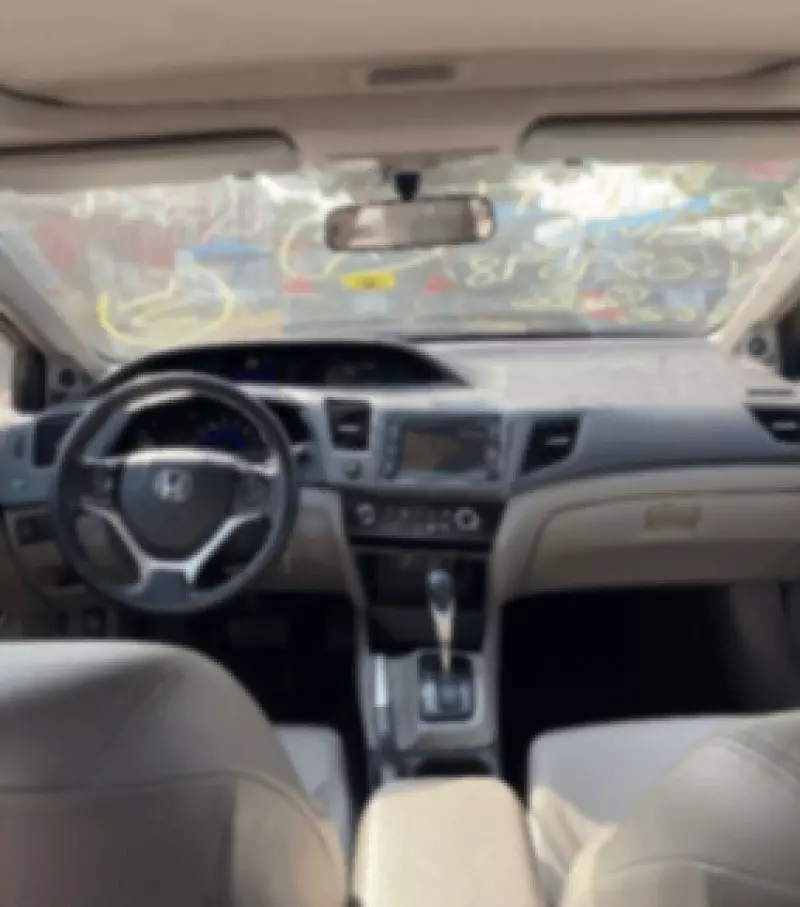 Honda Civic   - 2012