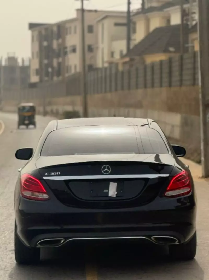 Mercedes-Benz C-Class   - 2016