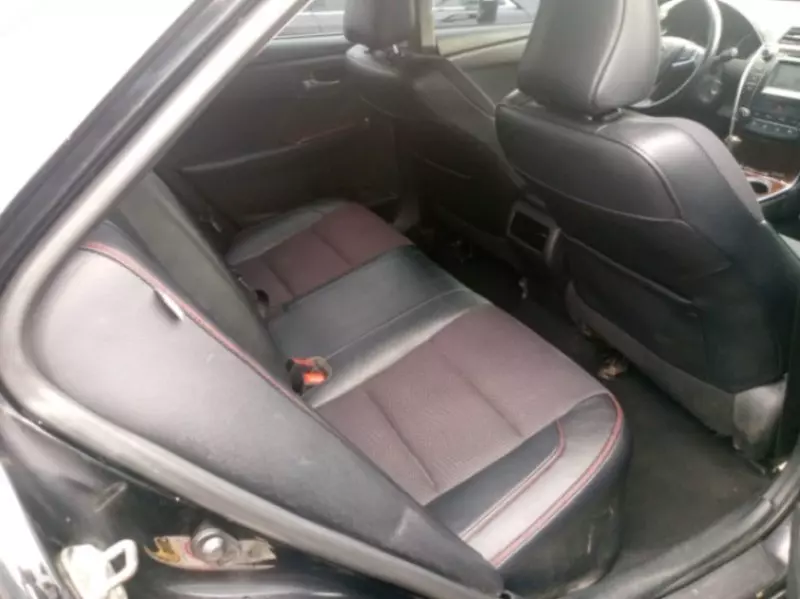 Toyota Camry   - 2016