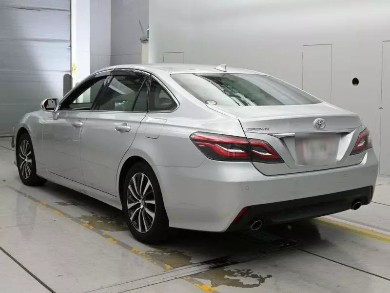 TOYOTA Crown    - 2014