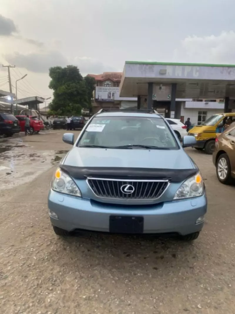 Lexus RX   - 2009