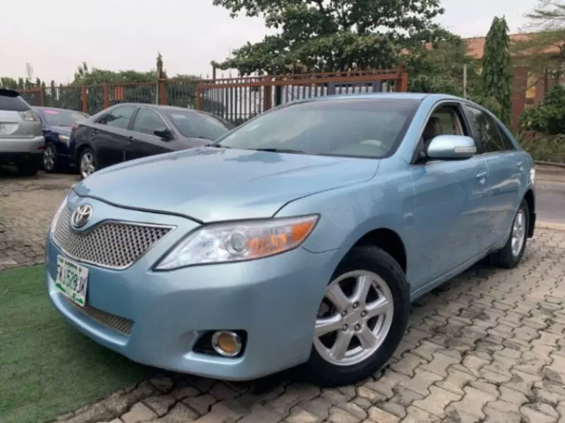 Toyota Camry   - 2007