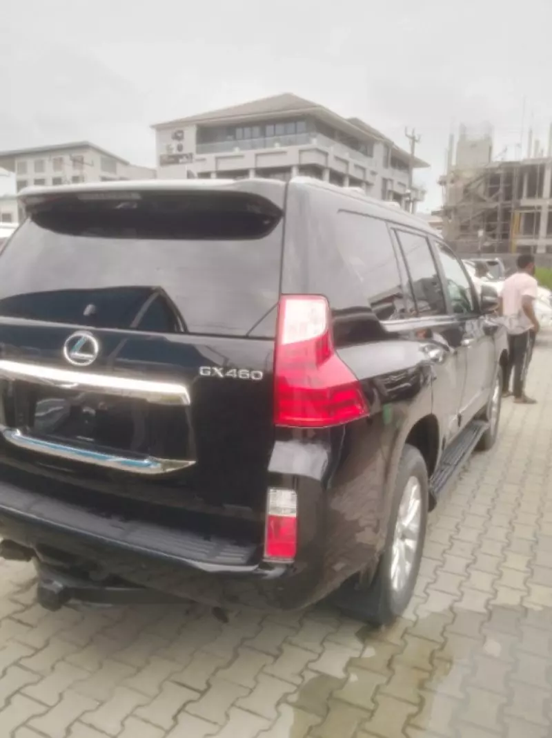 Lexus GX 460   - 2013