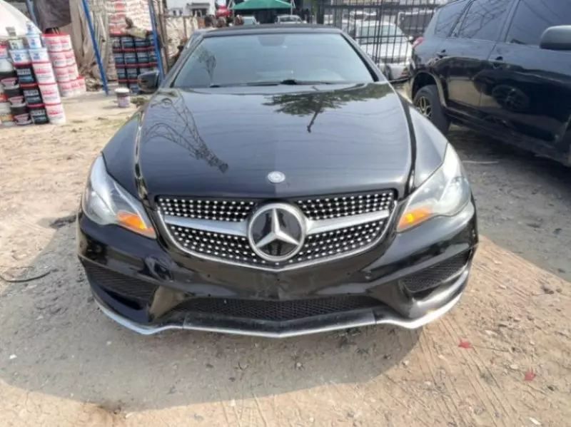 Mercedes-Benz E350   - 2014