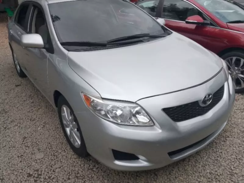Toyota Corolla   - 2008