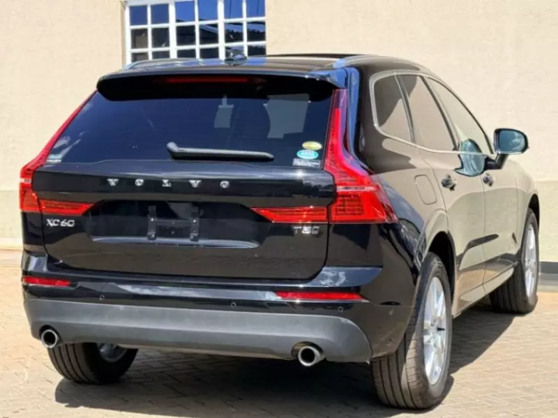 Volvo XC60   - 2018