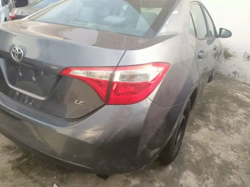 Toyota Corolla   - 2016