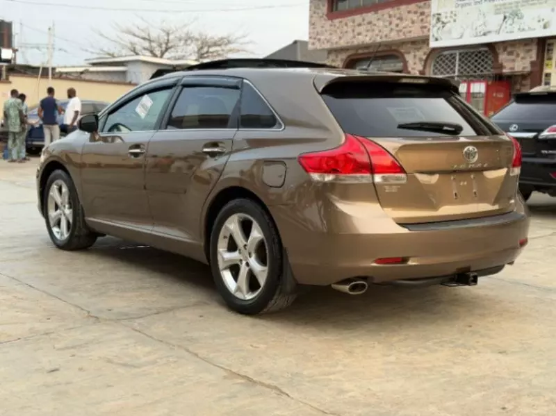 Toyota Venza   - 2009