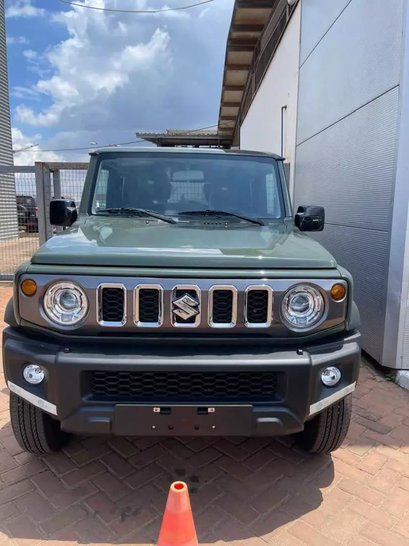 SUZUKI Jimny    - 2025