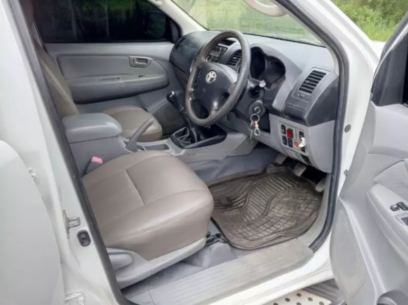 Toyota Land Cruiser   - 2017