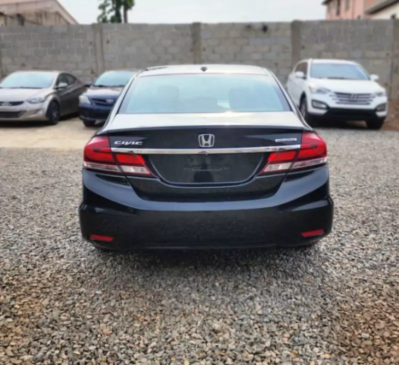 Honda Civic   - 2014