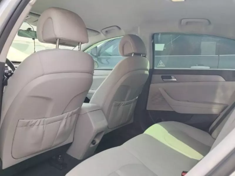 Hyundai Sonata   - 2015