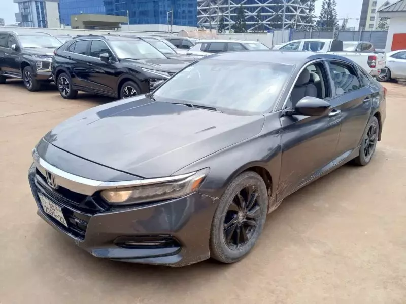Honda Accord   - 2018