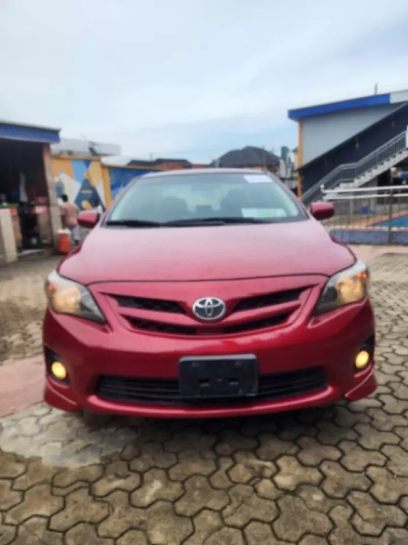 TOYOTA Corolla   - 2011