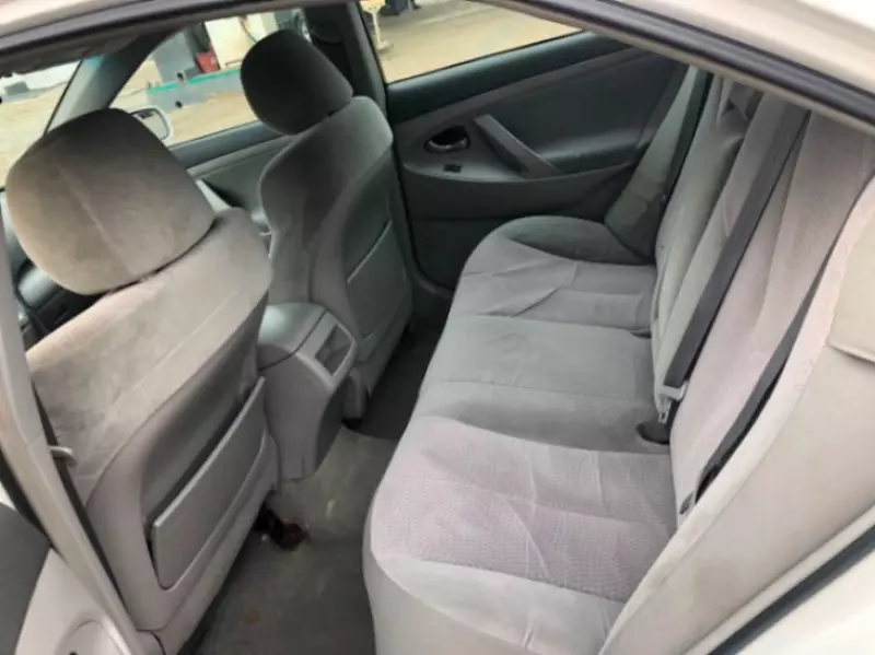 Toyota Camry - 2010