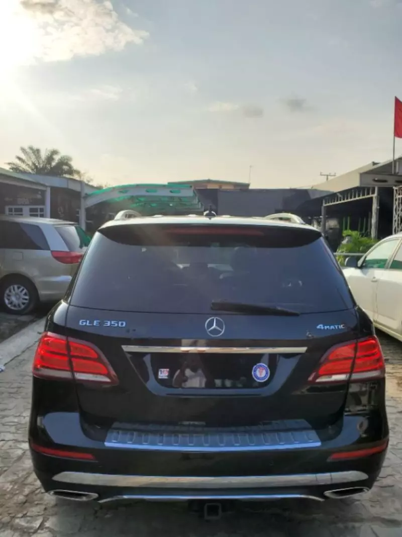 Mercedes-Benz GLE 350   - 2017