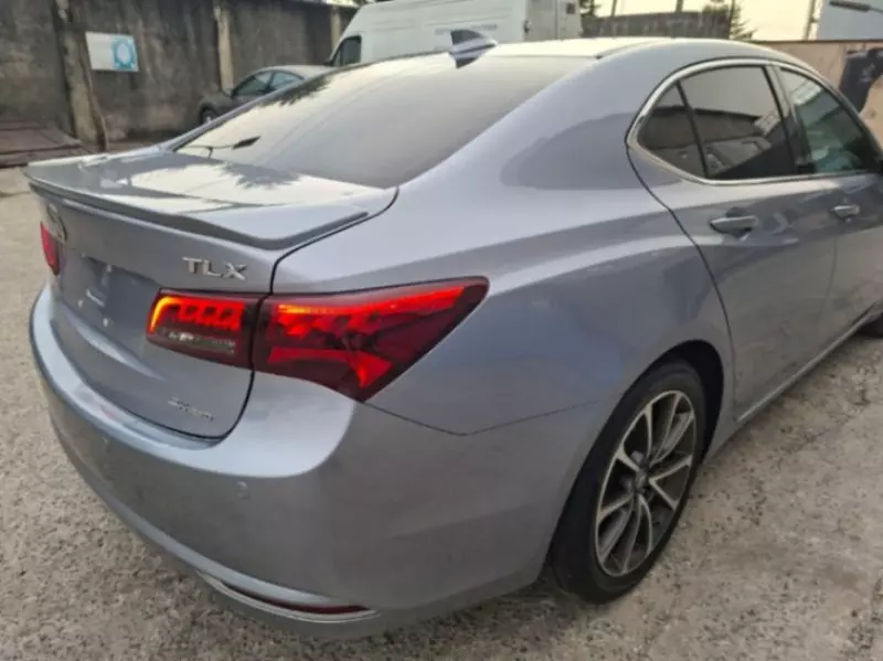 Acura TLX - 2015