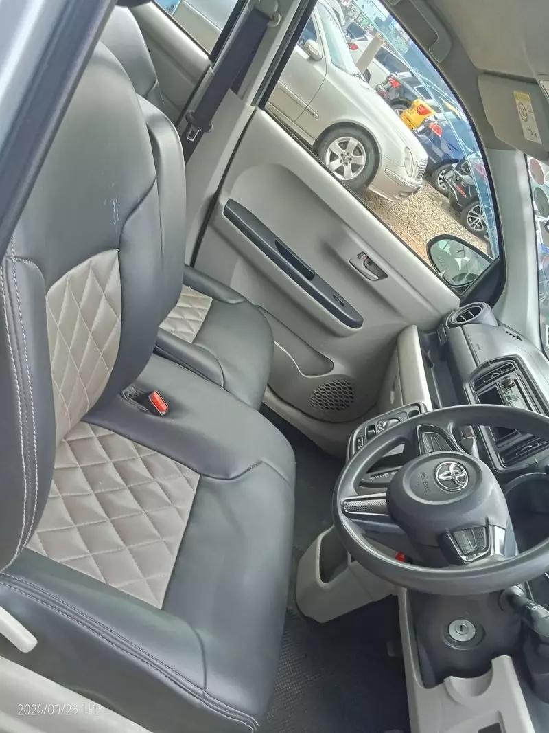 TOYOTA Passo   - 2017