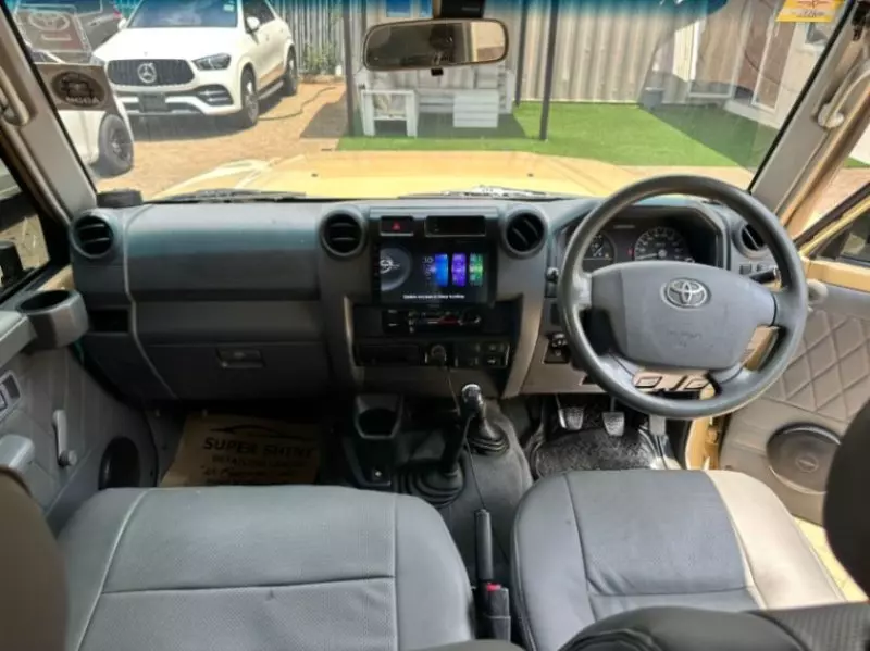 Toyota Landcruiser   - 2018